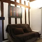 Charming Duplex In The Sentier